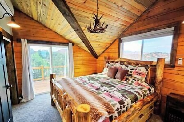Master Bedroom (1)