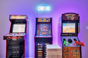 Spielezimmer