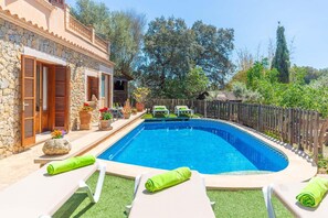 Piscine maison de vacances