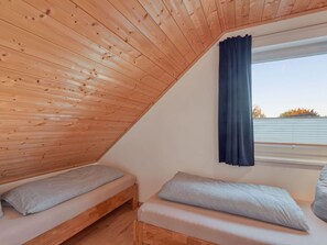 Eigentum, Möbel, Komfort, Holz, Interior Design, Schatten, Fussboden, Gebäude, Hartholz, Flooring