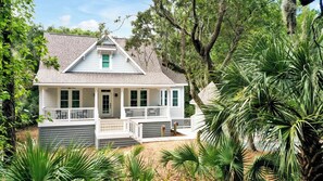14 A FORT HOMES TRAIL ON BALD HEAD ISLAND