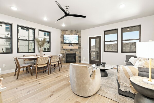 Mountain modern design and feel with an open and warm living space