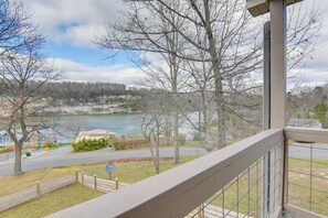 Deck | Lake Views
