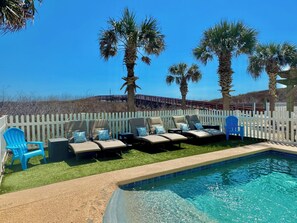 Private Pool! Community pool is heated year round!