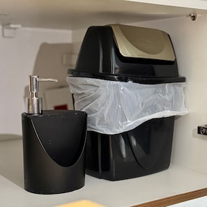 Kaffee und/oder Kaffeemaschine