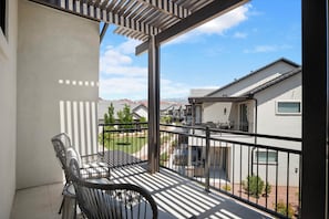 Bedroom 3 balcony