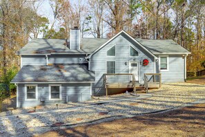 Home Exterior | Split-Level Home