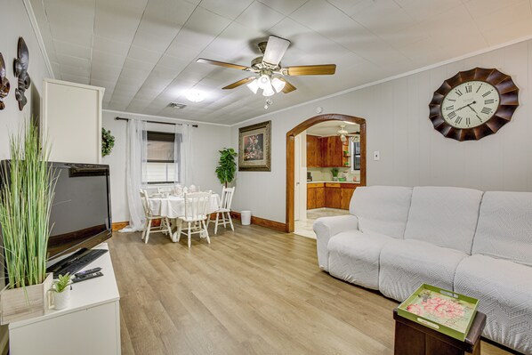 Thibodaux Vacation Rental | 3BR | 2BA | Step-Free Access | 1,300 Sq Ft