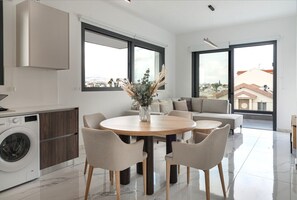 Fully equipped kitchen!