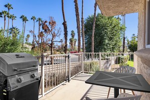 K0451 - Second Balcony with BBQ