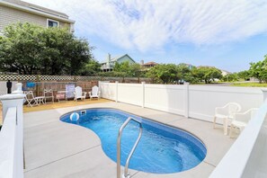 Private Pool