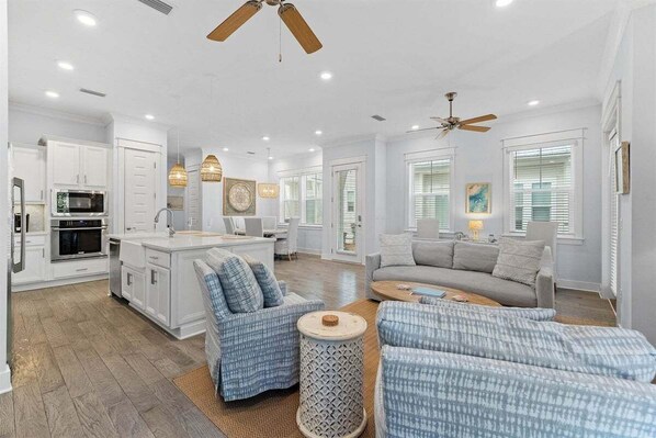 Open floor plan keeps everyone in the action!