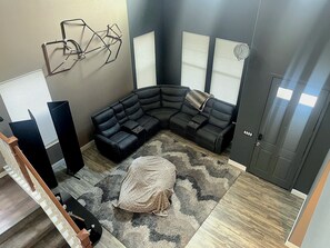 Living room 1