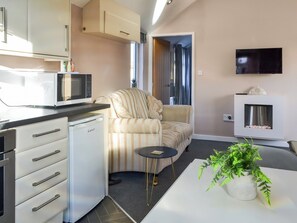 Open plan living space | Number 150, Wilsthorpe