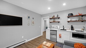 If you don't want to order out, cookware and utensils are on-site.