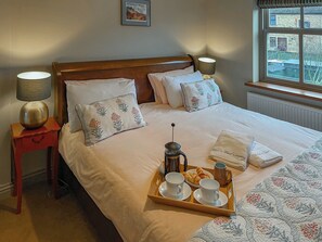Double bedroom | The Old School Room, Addingham, near Ilkley