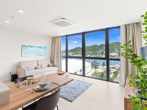 Living room (2)