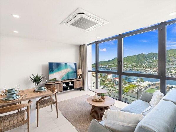 Living room (1)