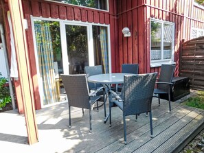 Eigentum, Tabelle, Möbel, Pflanze, Stuhl, Holz, Tisch Im Freien, Interior Design, Gartenmöbel, Baum