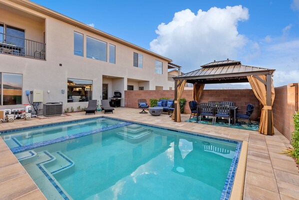 Private Pool and Hot Tub with Shade Gazebo 
