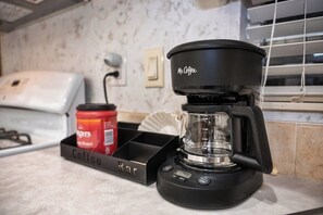 Kaffe och/eller kaffebryggare