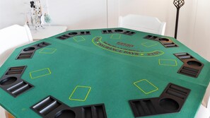 Poker Table