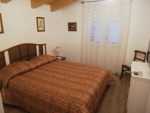 CAMERA DA LETTO 1