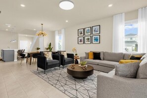 16203TrinidadWay(3)