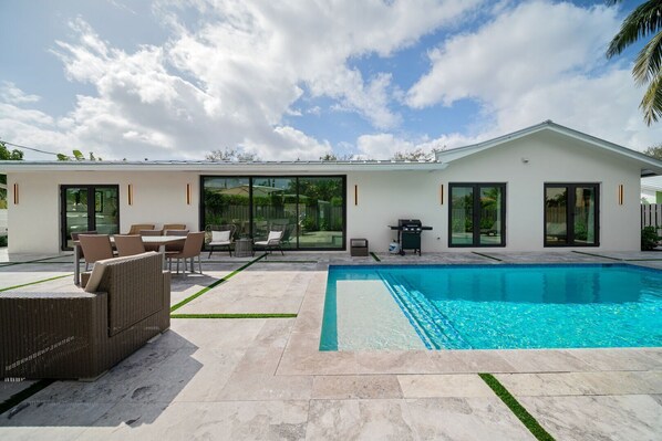 Heated pool