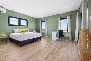 BRAND NEW 2BR2BA ~ Sunset & Ocean Views ~ Balcony! (24771)