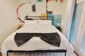 Perfect space for couples and solo travelers! 