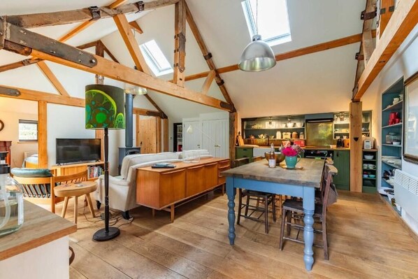 The Old Church Hall, Holt - Host & Stay
