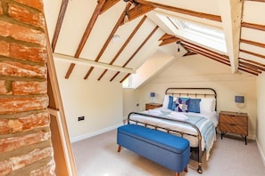 The Old Post Office, Docking - Host & Stay