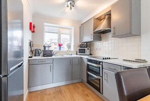 Kingsmere, Horning - Host & Stay