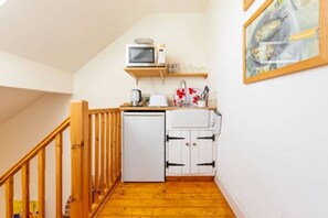 The Nest, Wells-next-the-Sea - Host & Stay