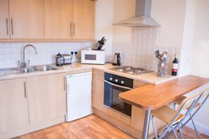 Apartment 3, York Terrace, Norwich - Host & Stay