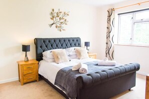 The Hideaway, Wells-next-the-Sea - Host & Stay