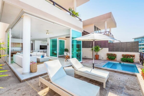 Terrace/patio