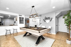 Spielezimmer
