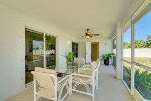 House Exterior | Screened Patio | Dining Area