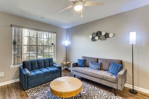 Living Room | 1st Floor | Smart TV | Full Sleeper Sofa