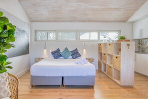 Luxurious king size bed