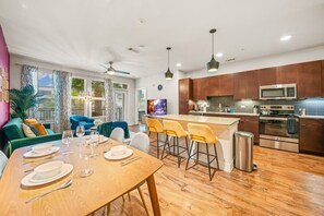 Dining Area with Island Bar