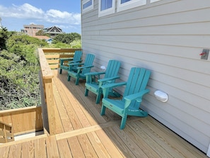 SNH174: Twisted Pelican | Mid-Level Deck Seating