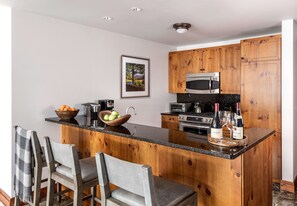 Wake up at our convenient breakfast bar.
