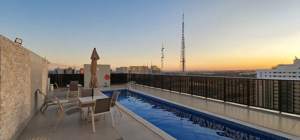 Rooftop pool
