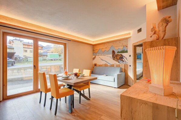 Living and dining room