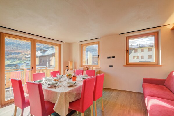 Living and dining room