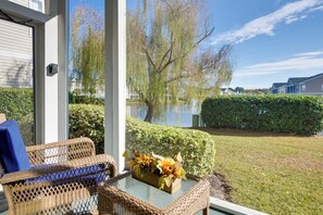 Screened Patio | Pond Views