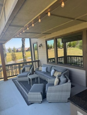 Deck Furniture 